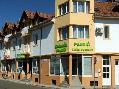 Karavan Panzio Hotel Kecskemet Exterior photo